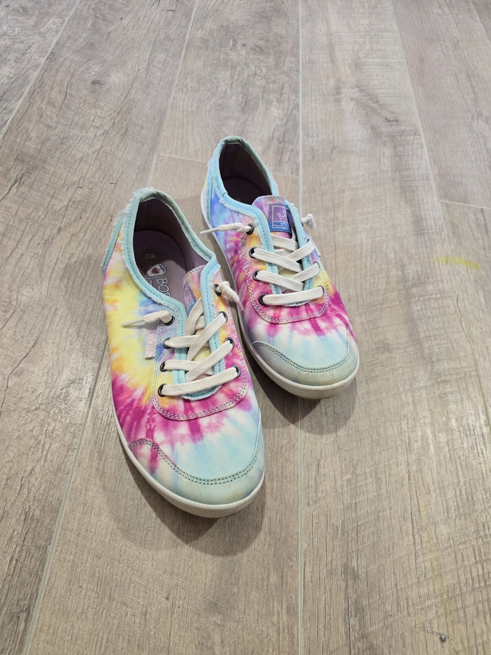 Skechers Bobs Tie-Dye Low-Top Sneakers - Pink, Blue, Yellow